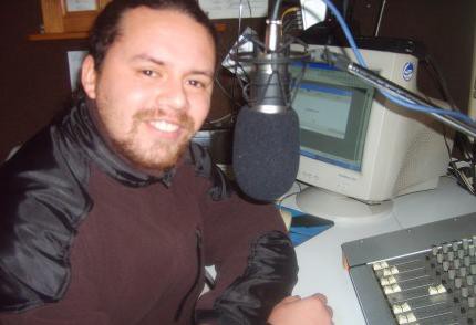 05 - Locutor     : Alejandro Díaz Rojel